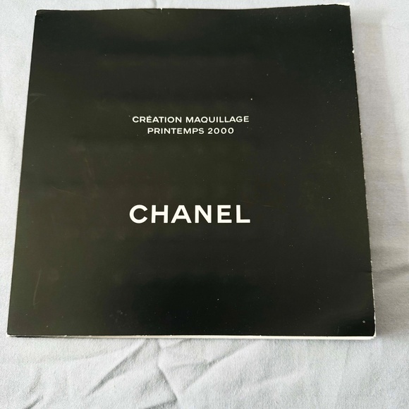 CHANEL VINTAGE CATALOGUE, 2000 MAKEUP, CREATION MAQUILLAGE PRINTEMPS 2000 CHANEL - Picture 16 of 16